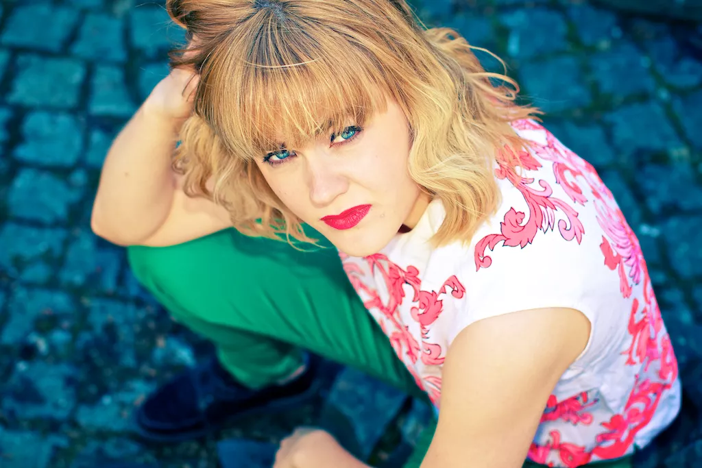 Hove slipper lovende norske artister