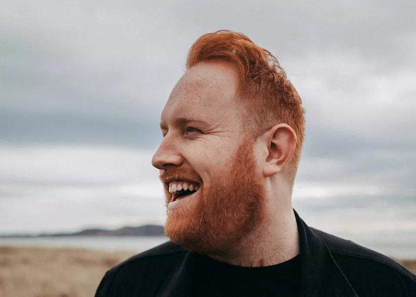 Gavin James: "Jag kan få en tonfiskmacka att låta sorglig"
