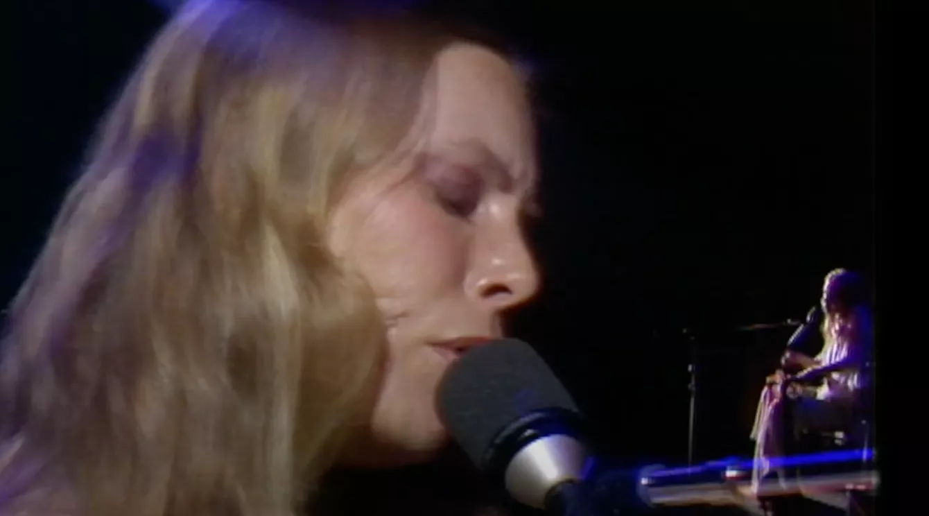 KLASSIKEREN FYLDER 50: Da mestersangskriveren Mitchell skabte sin helt egen lyd 