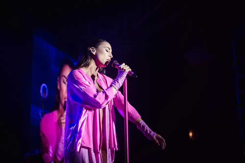 Medina giver slip på ny single