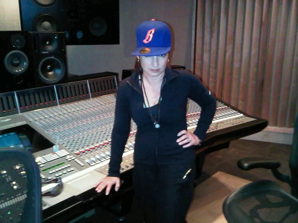 Gloria Estefan samarbejder med The Neptunes