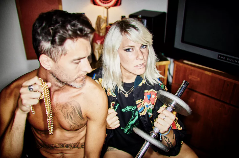 The Sounds-medlemmar med nytt projekt: “Vilken befrielse det var att få börja om”