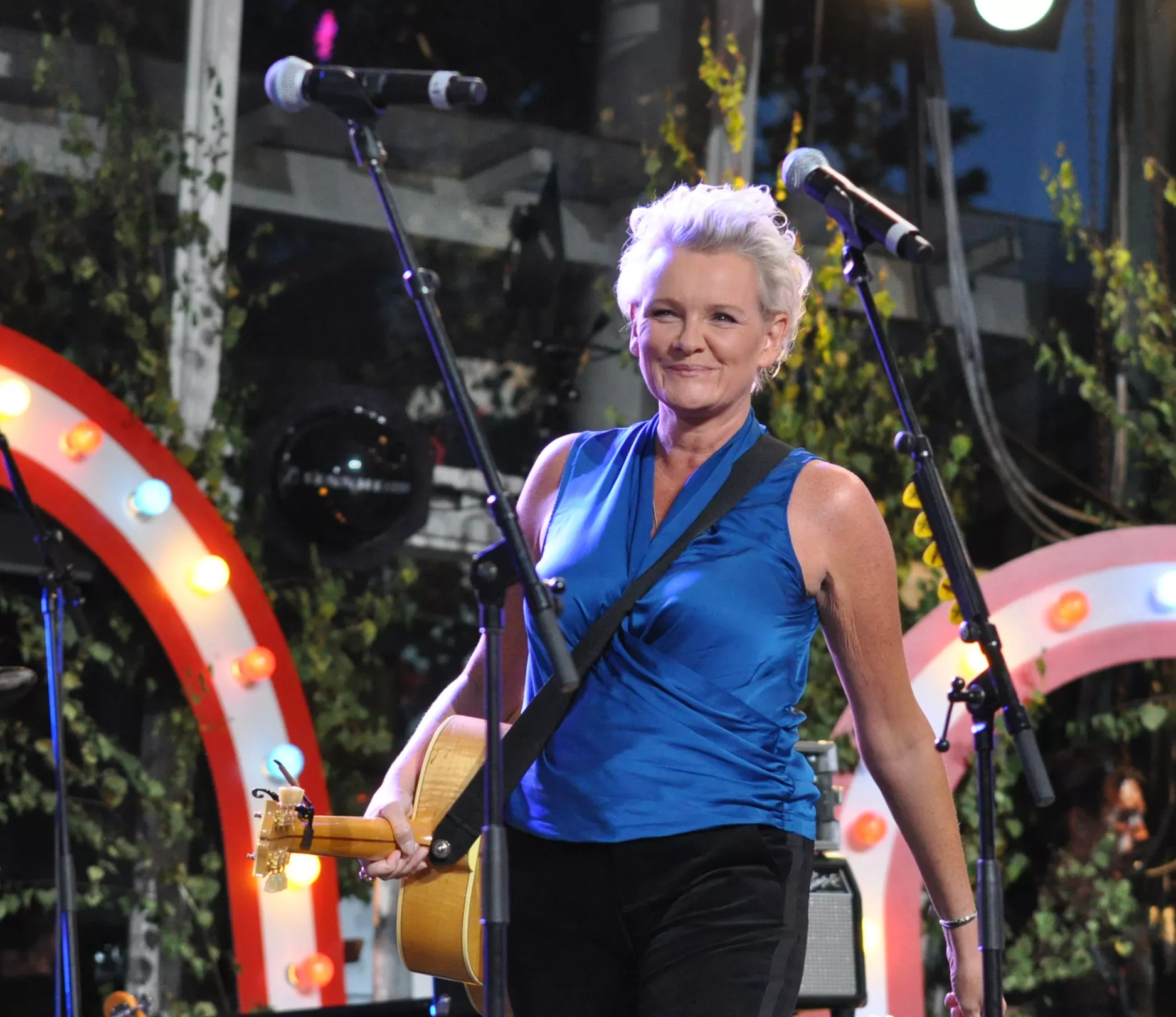 Eva Dahlgren på sommarturné
