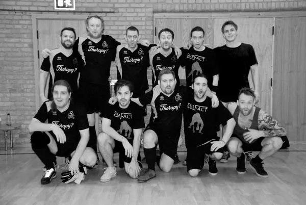 Fodbold- og koncert-dagbog del 3 – Therapy vs Surfact