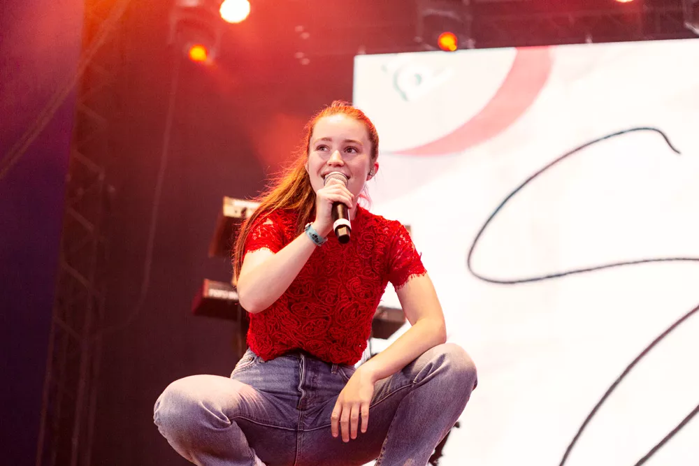 Ingenting kan döda hennes vibe