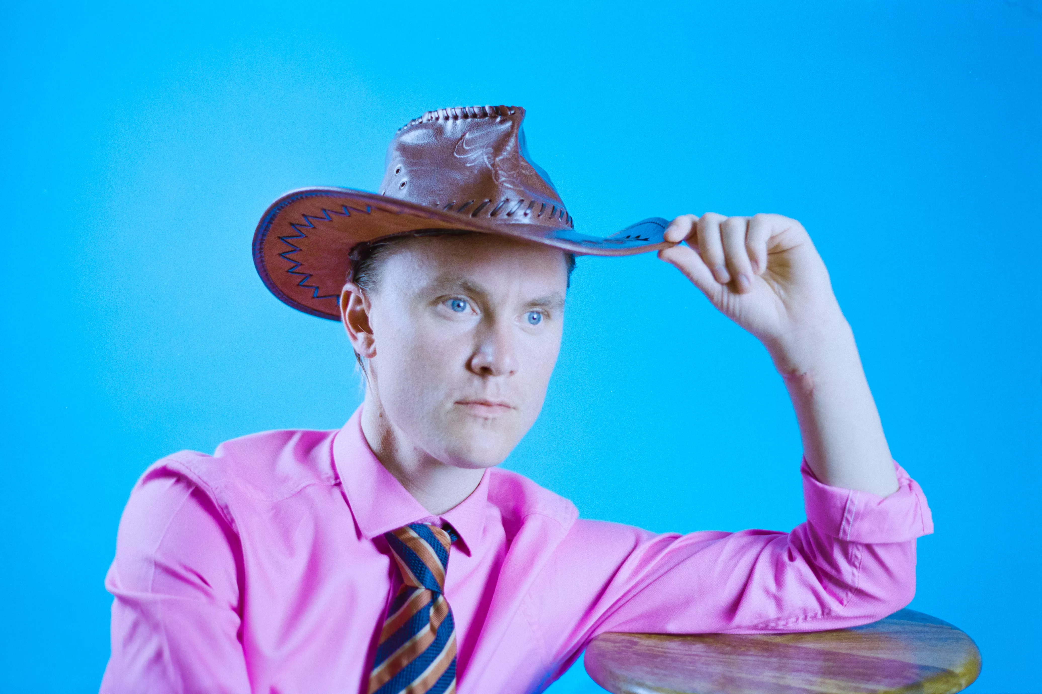 Bisse annoncerer album og udgiver protestsang - hør den her