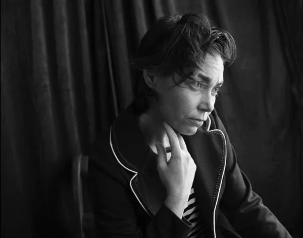 ANMELDELSE: Blændende skønhed undfanget af naturens beroligende kræfter