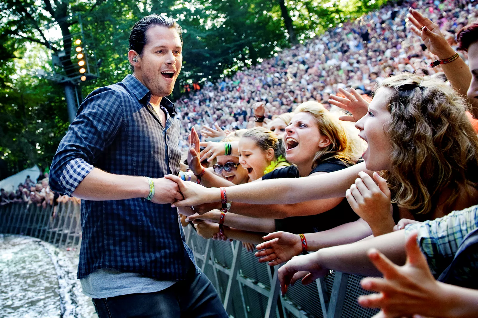 Hitlisten for året 2011: Danskere køber dansk musik