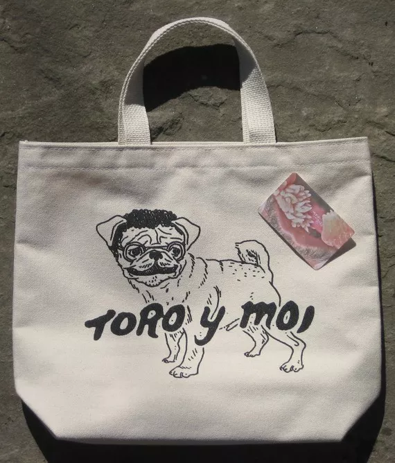 Toro Y Moi släpper musik i tygformat