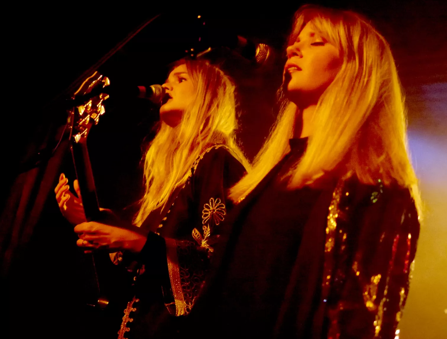 Mona & Maria: Gamla, by:Larm