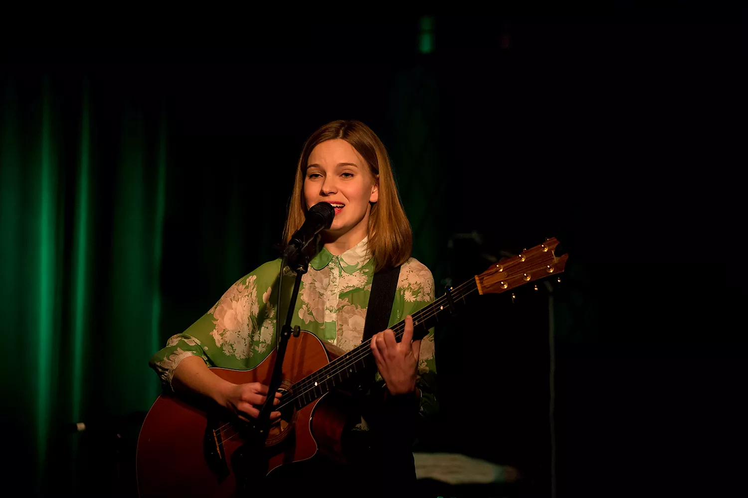 Marit Larsen: Lille Ole Bull, Bergen