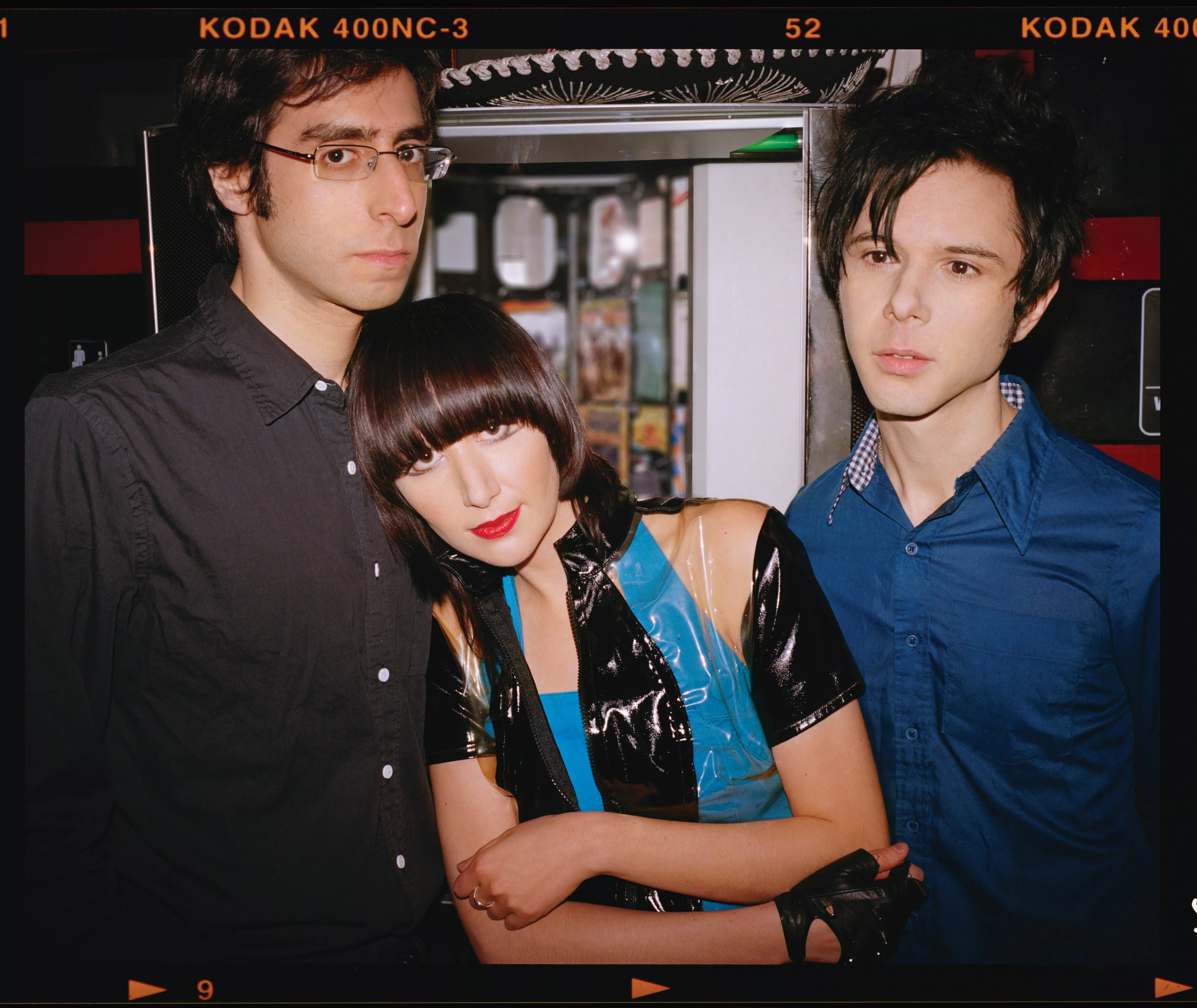 Yeah Yeah Yeahs streamer nyt album