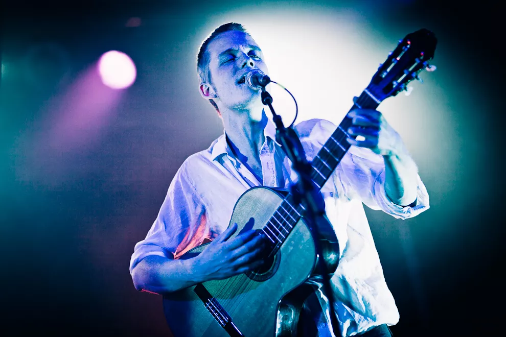 Vessel udgiver første album