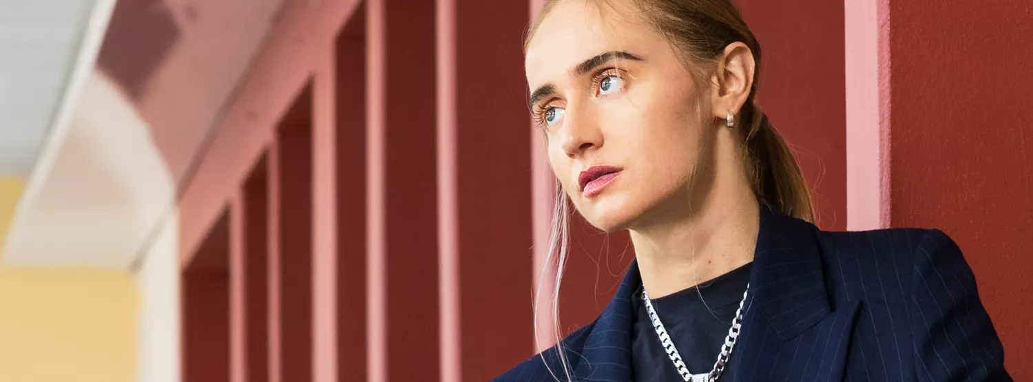 Hyllar samtidens ”nonsense warriors”