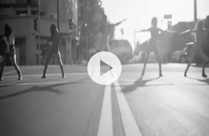 McCartney- og Jackson-klassiker får vild dansevideo  