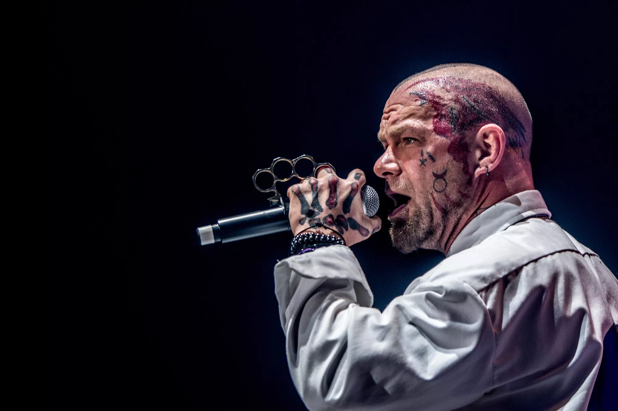 Pompøs popmetal uden pondus