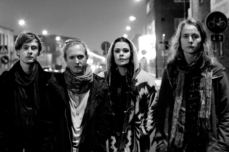 FYNDET: Technicolor Poets – Wind Chimes