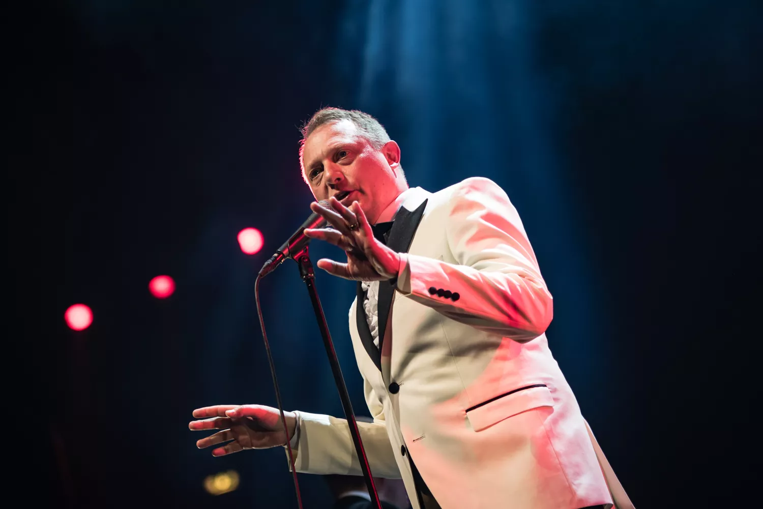 Weeping Willows "bi-syssla" väcker intresse