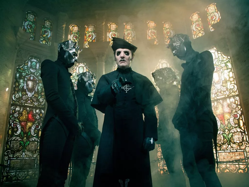 Djevelsk dans på Ghosts nye album