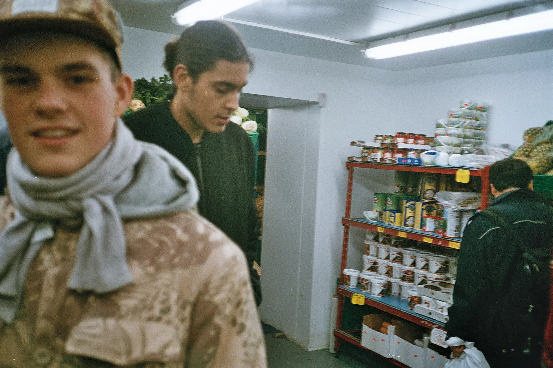 Låtpremiere: Hester V75 - Playaz (feat. Onge $ushimane)