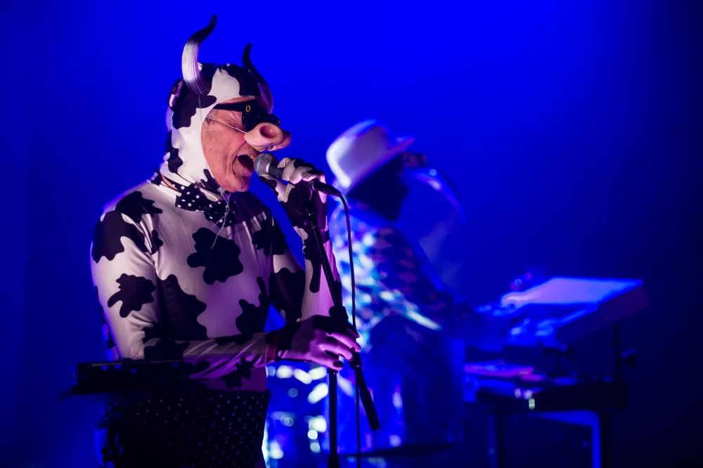 ANMELDELSE: Drøm eller mareridt med egen logik – eller mangel på samme