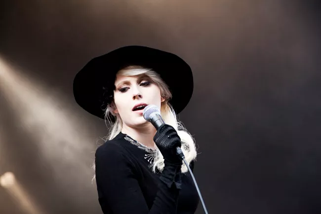 Amanda Jenssen i studion