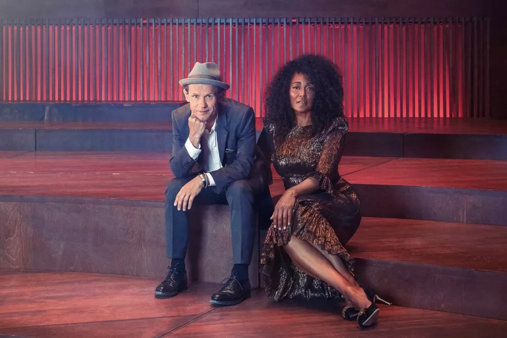 Caroline Henderson og Bo Sundström drager på fællesturné