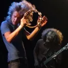 Dungen klar med toer