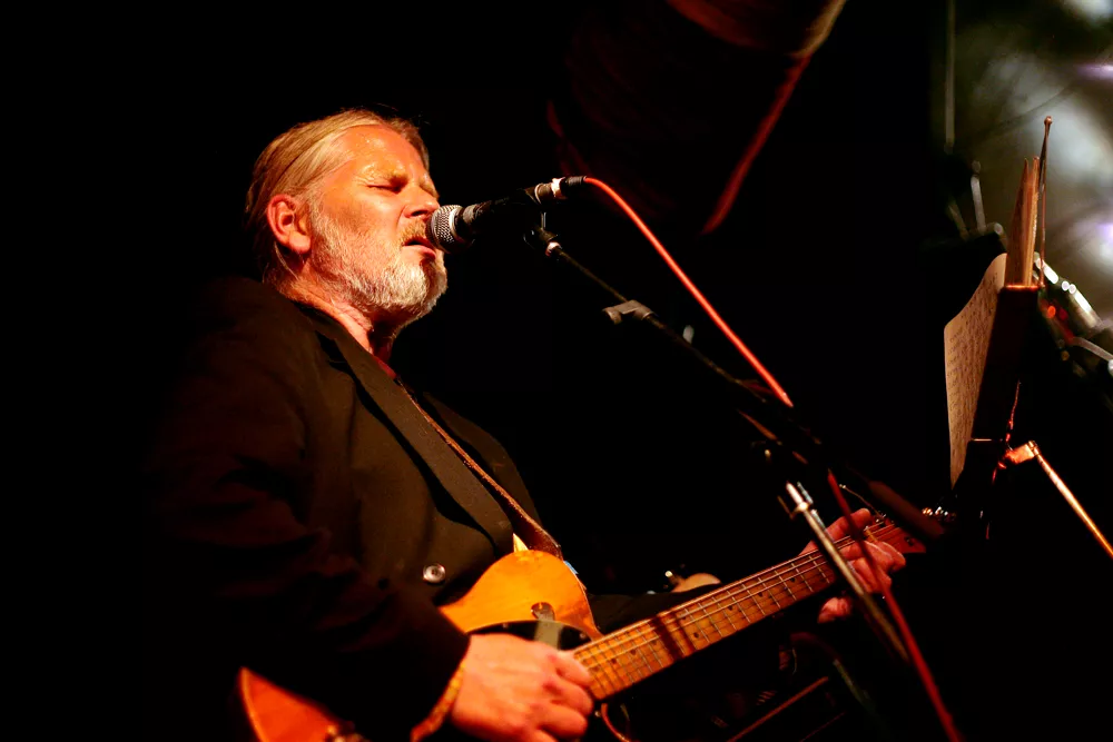 Indian Summer: Mojo Bluesbar, København