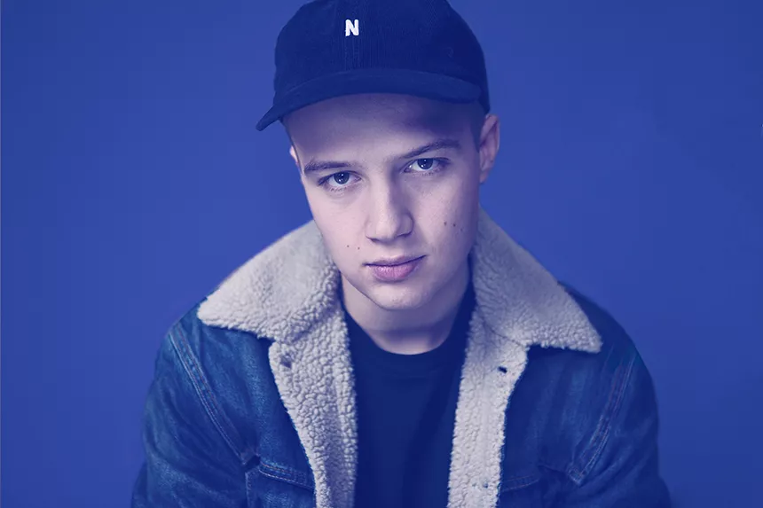 Turnéaktuelle Aksglæde: – Jeg mener ikke, at musik eller kunst skal laves som kompromisløsninger