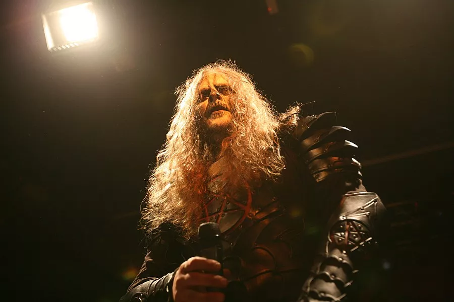 Sångaren i Dark Funeral lämnar bandet