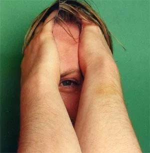 Soloprojekt fra Stephen Jones er på vej