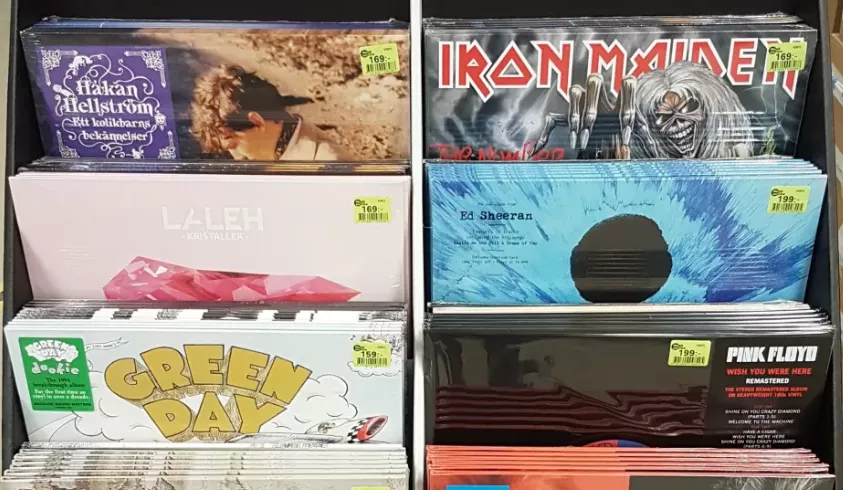 Vinylen på framfart – slussas ut i matbutiker och stormarknader