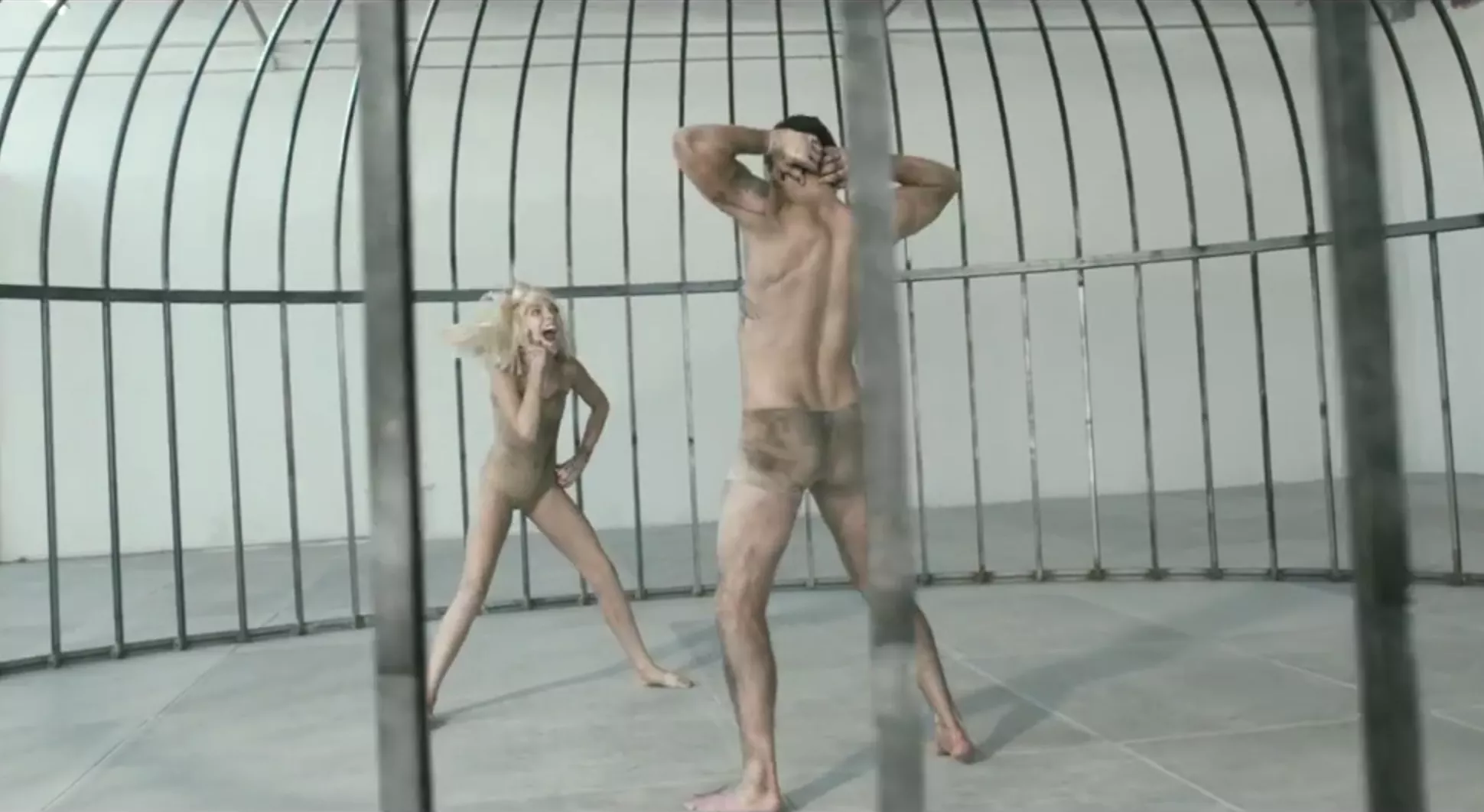 Se hensikten bak Sias kontroversielle video