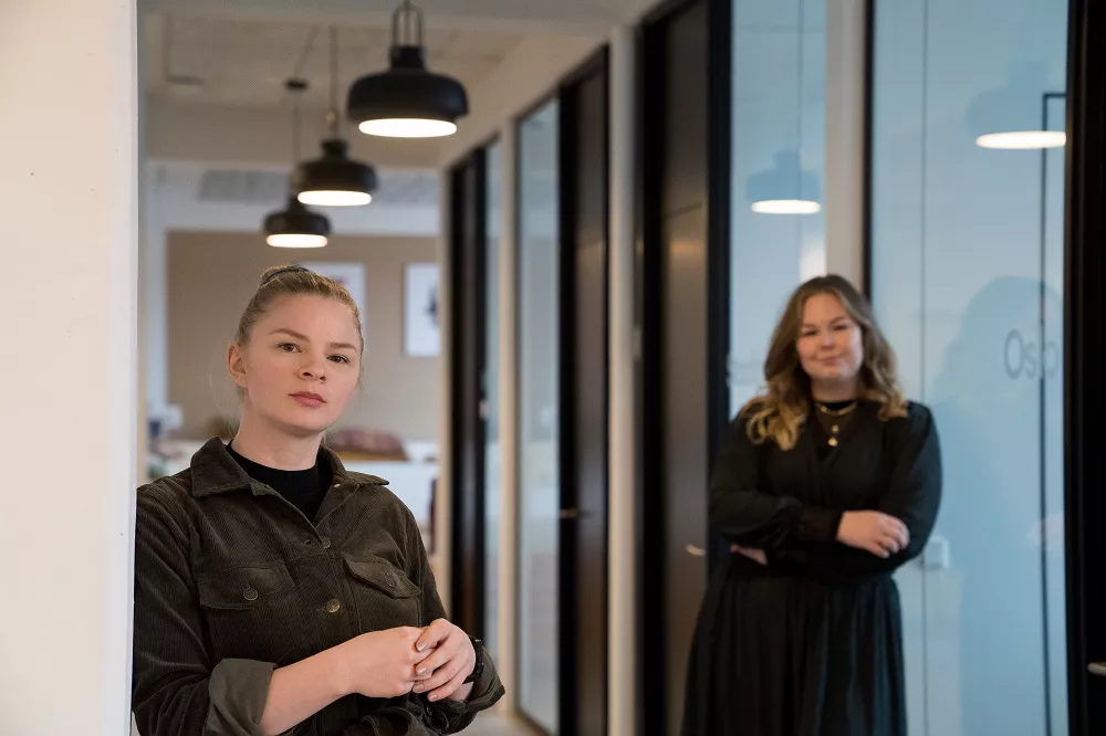 Julie skaber digitalt design for store brands: – Kommunikation og design kan gøre noget usexet sexet