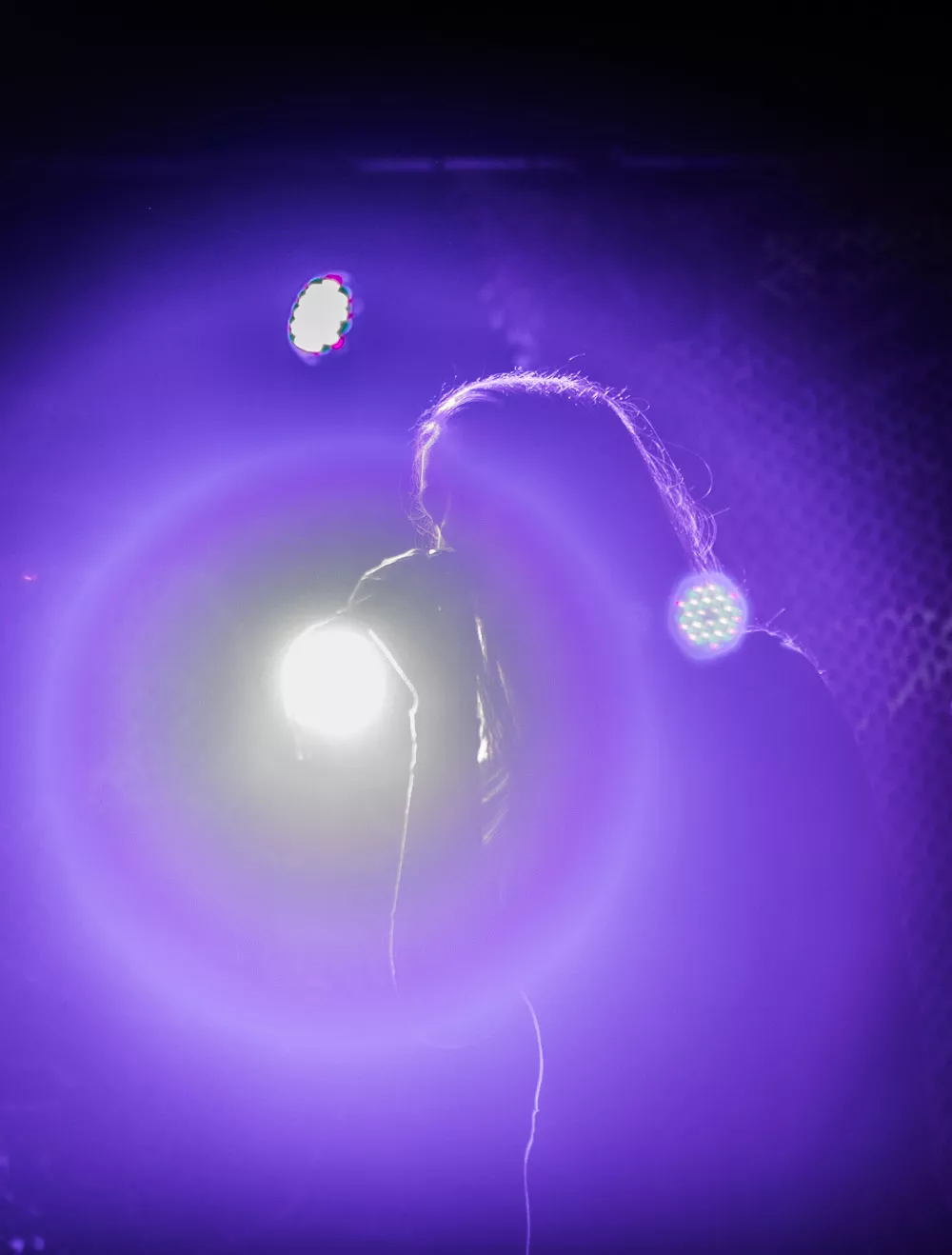 Broken Twin, Jesca Hoop og Nick Lowe: Tegn på Trio, Atlas