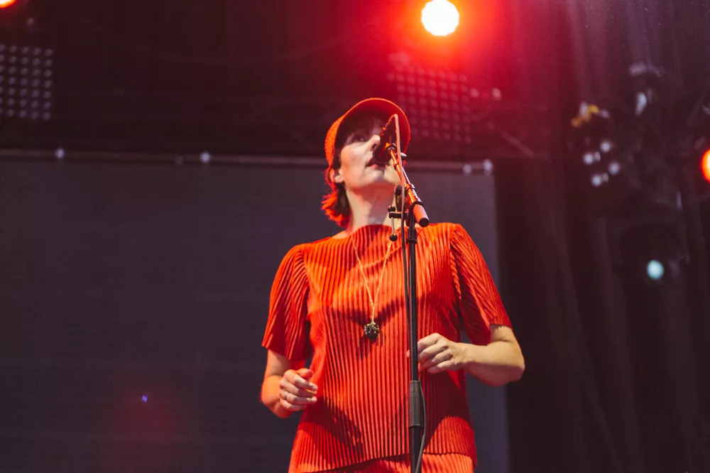 Linné, Way Out West - Stereolab