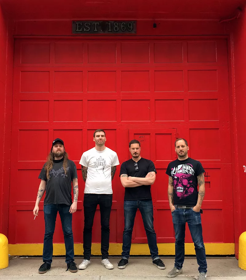 ”Hoppas inte folk står med armarna i kors”