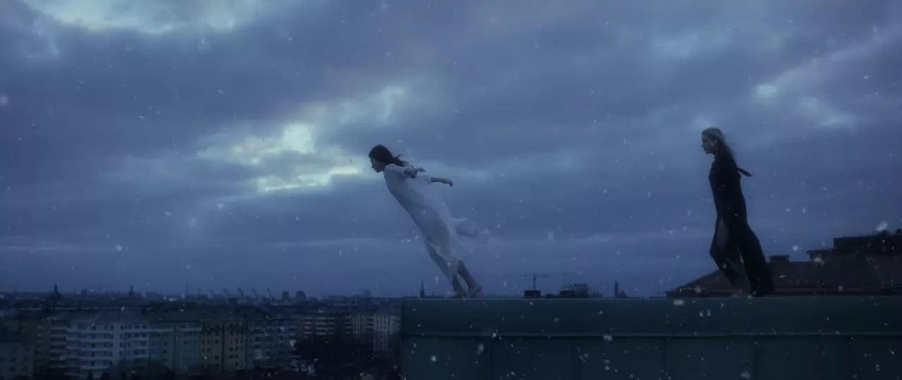 Say Lou Lou släpper kortfilm