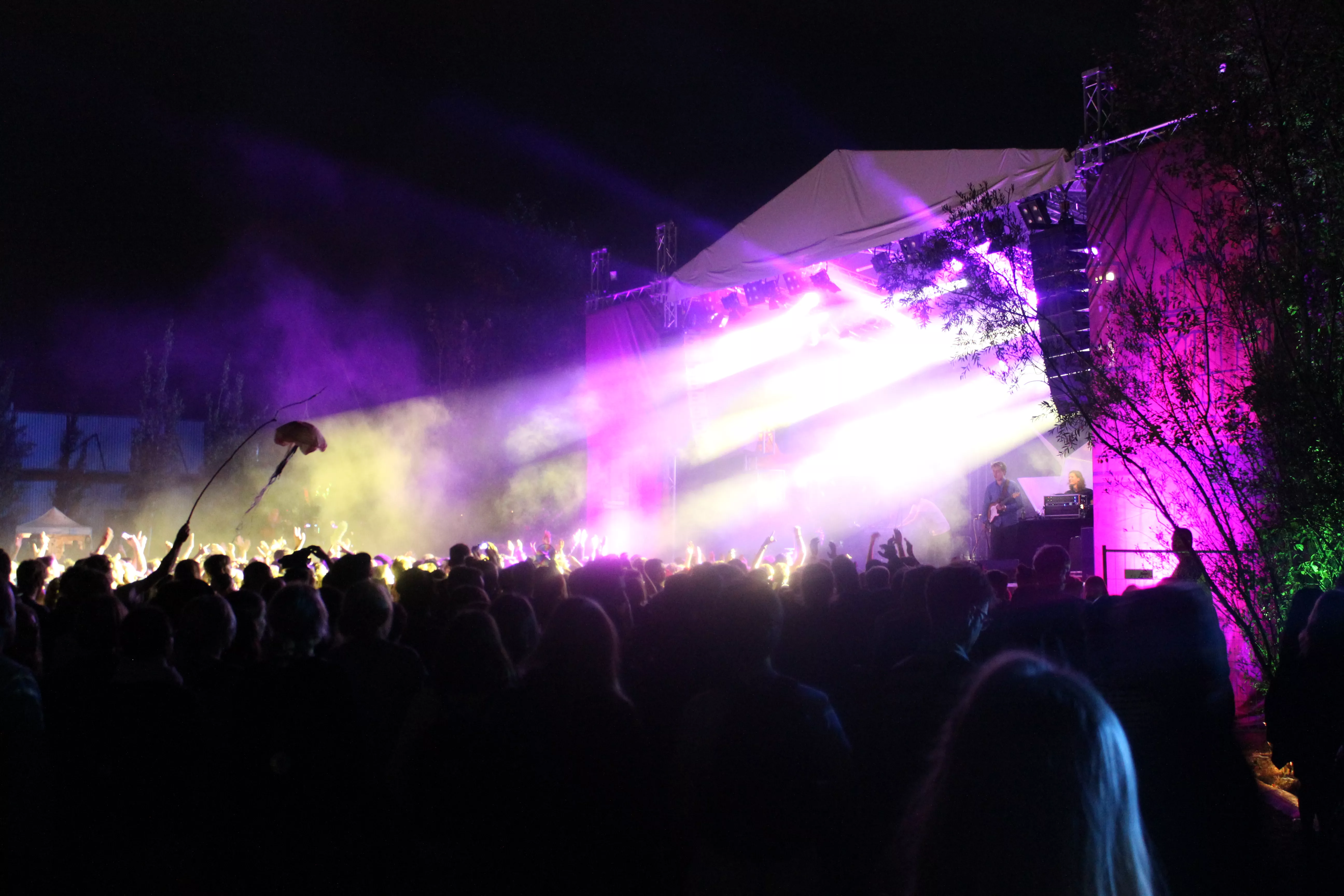 MS Dockville: Fest i docken i Hamborg