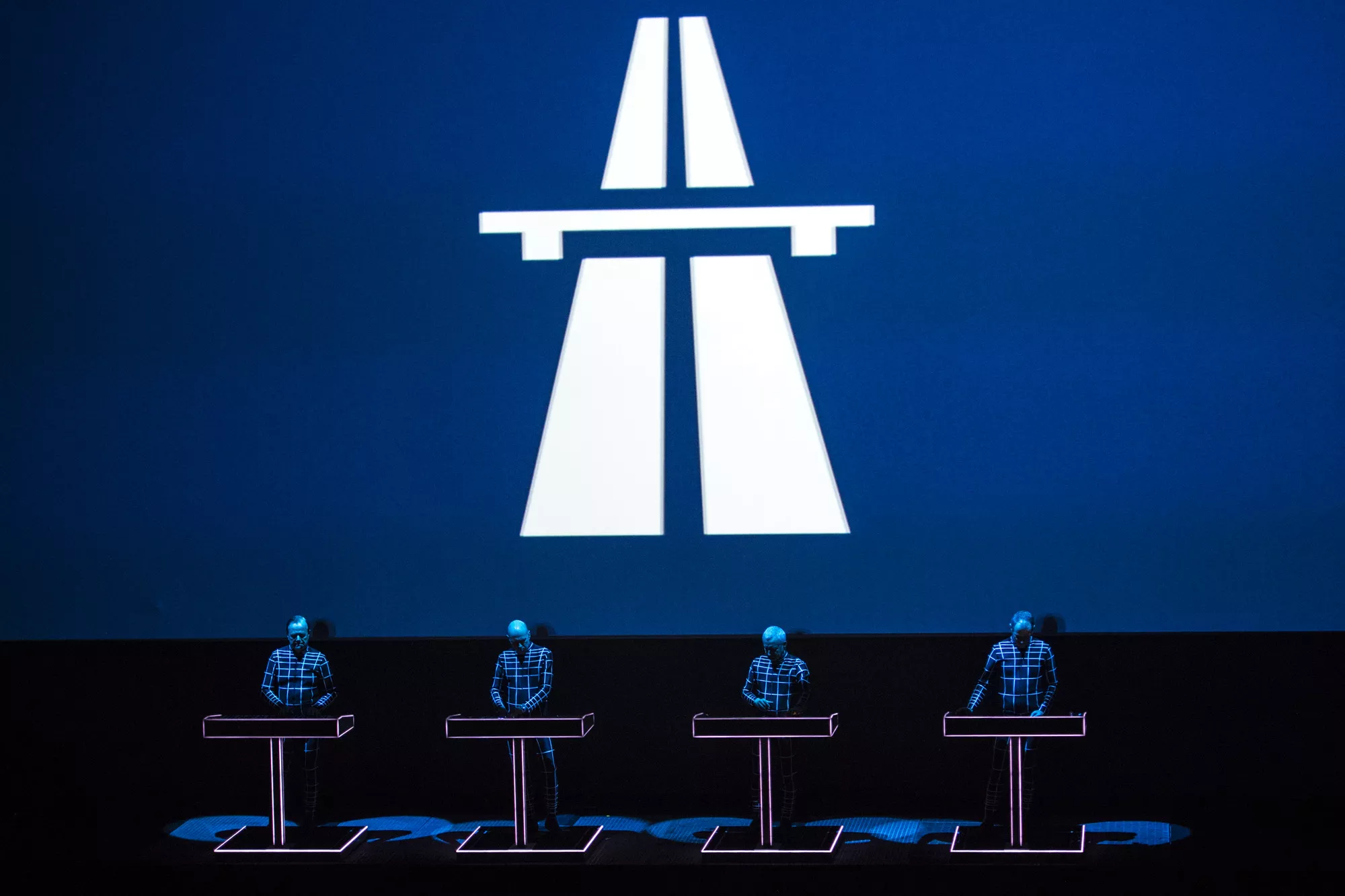 Kraftwerk sagsøger elektronikvirksomhed