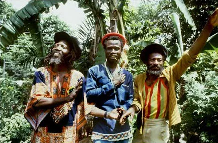 Jamaicansk midnatsreggae i påsken