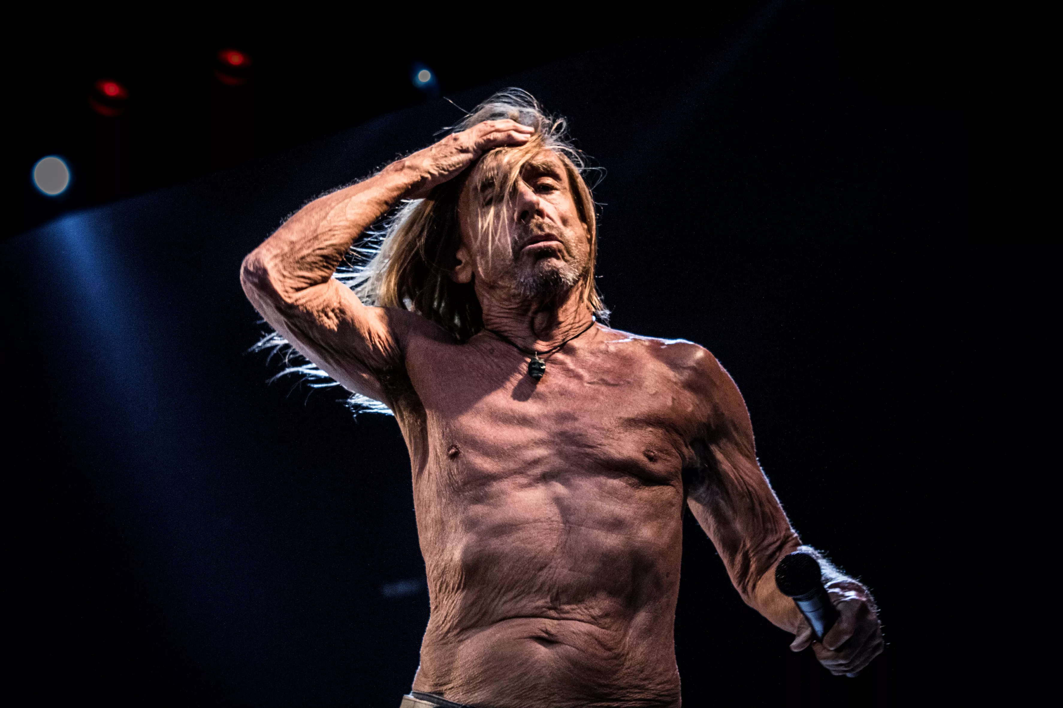 Iggy Pop i gavehumør på sin 73 års fødselsdag: ”To all poptimists”
