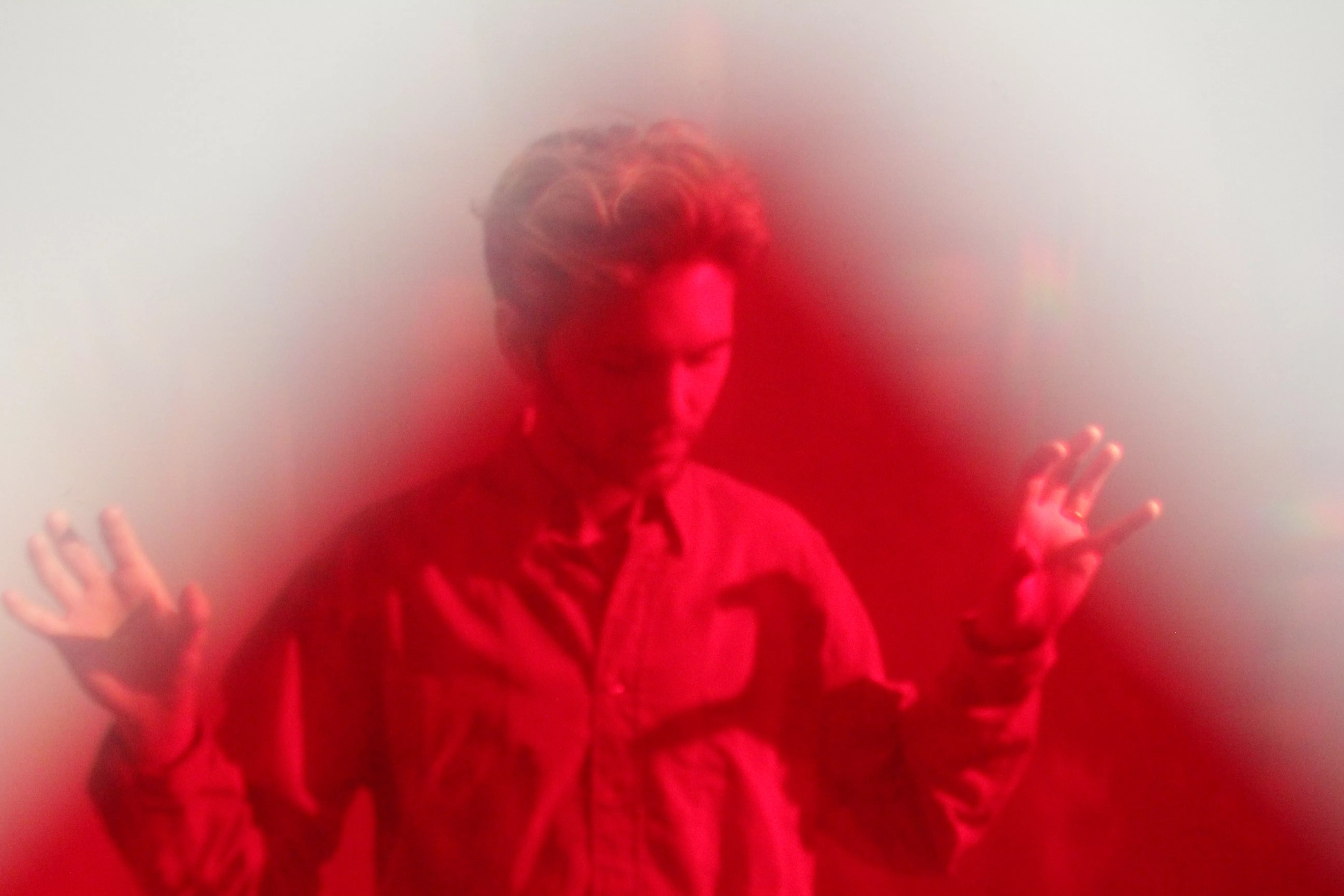 VIDEOPREMIÄR: Det Stora Monstret − Elastiska