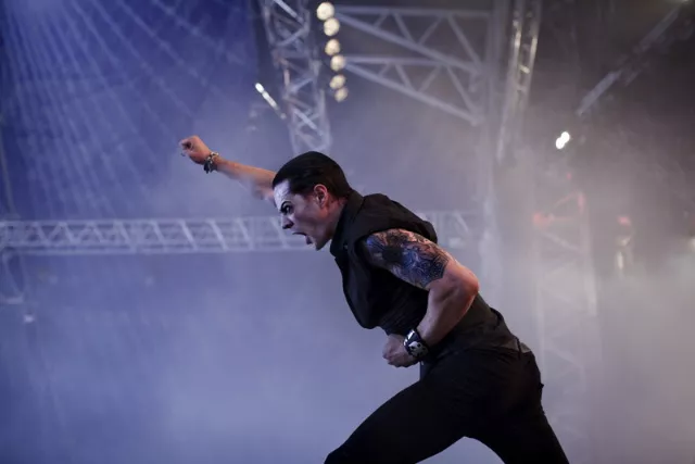 Satyricon indtager Train