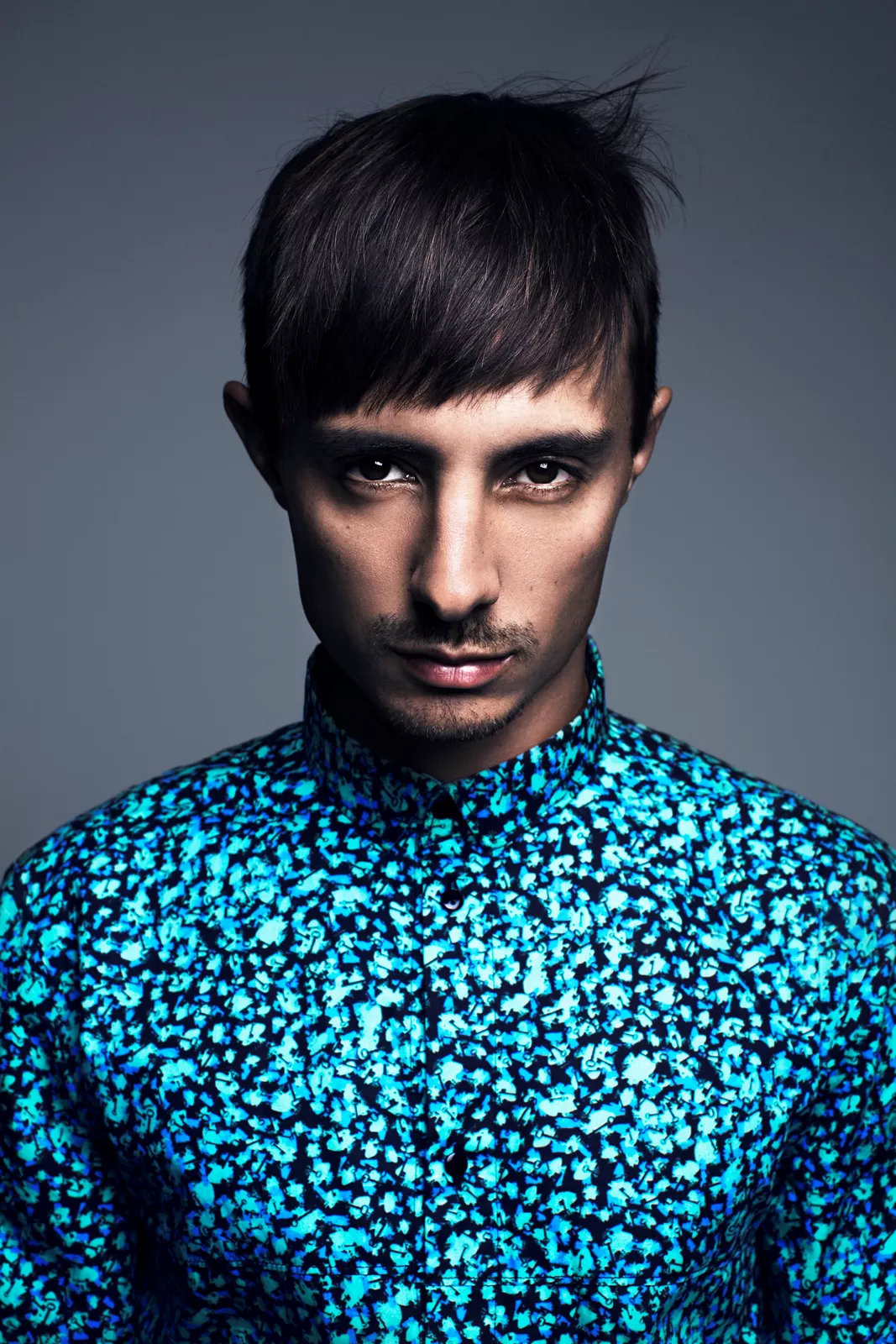 Daniel Adams-Ray på väg med nytt material