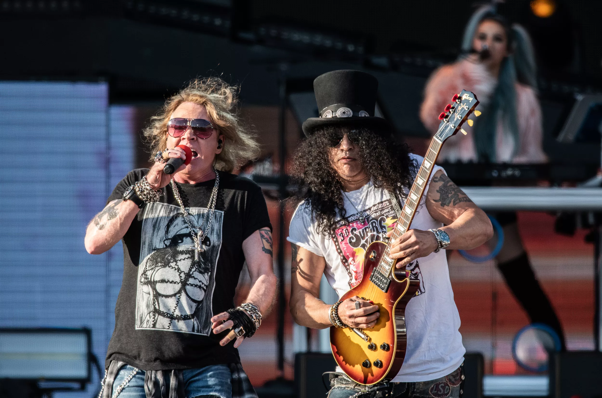 Guns N'Roses stämmer bryggeri för "Guns N' Rosé"