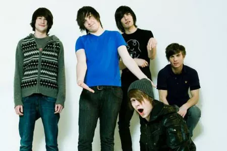 You Me At Six til Vega