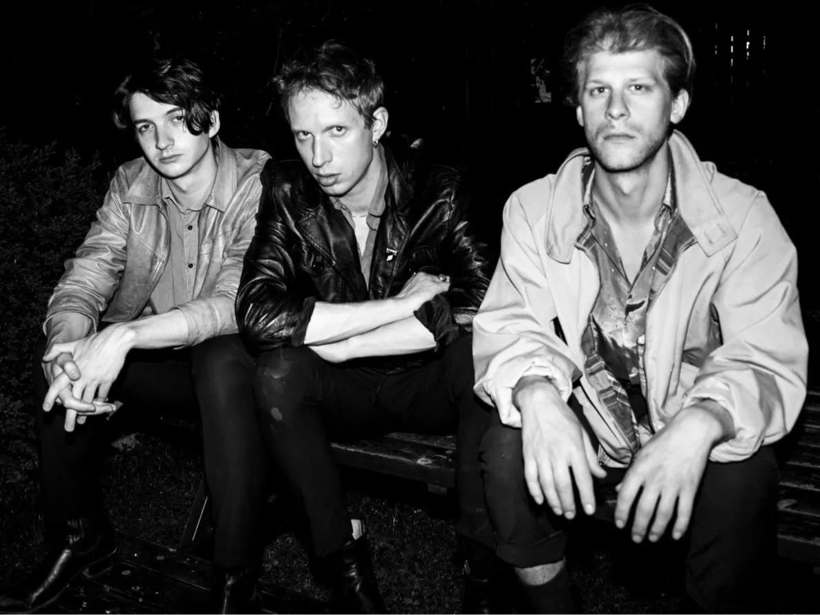 Shiny Darkly skinner klarere end nogensinde før