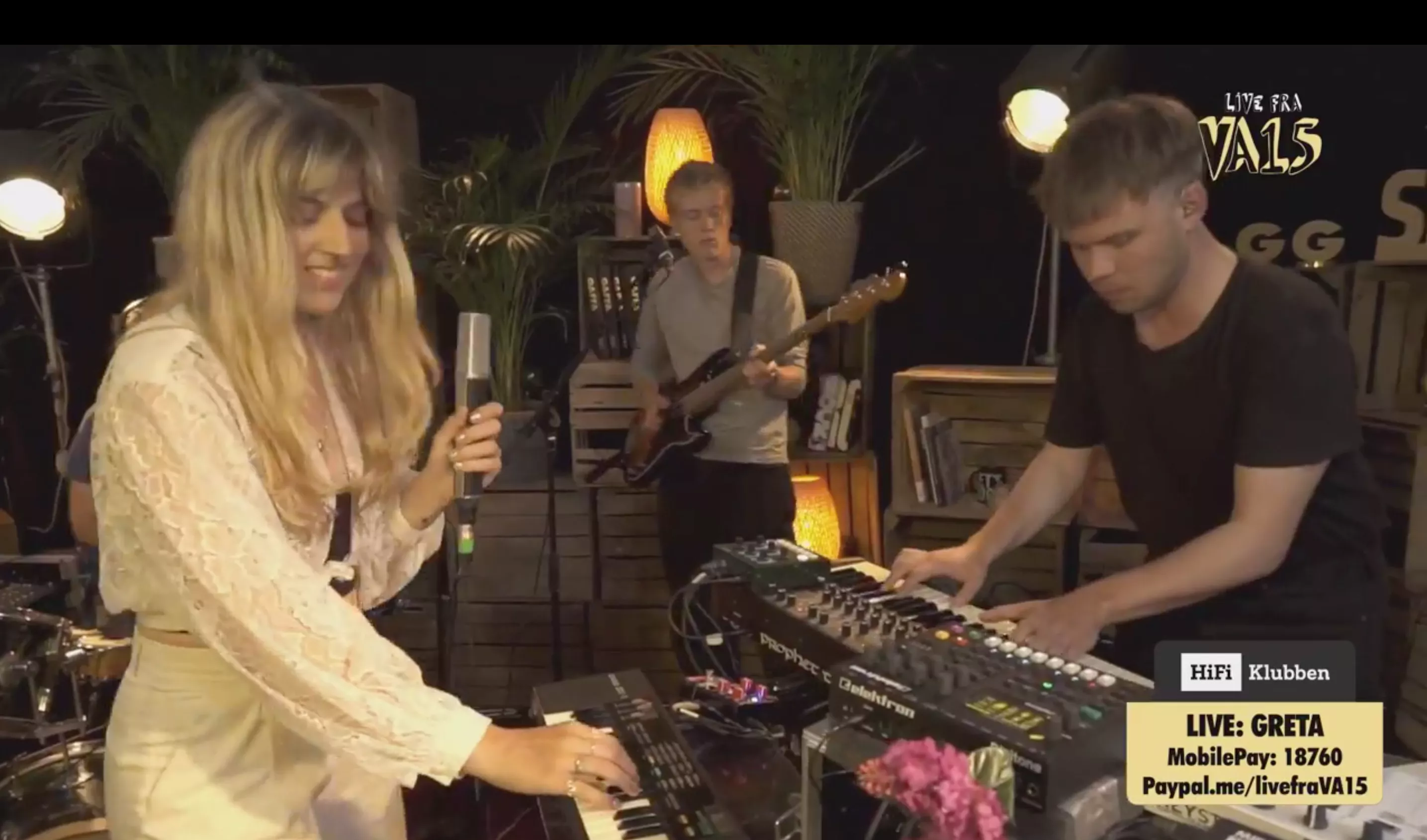 LIVE FRA VA15: Se intimkoncerter med Nicklas Sahl, Greta, mags og Liberty  